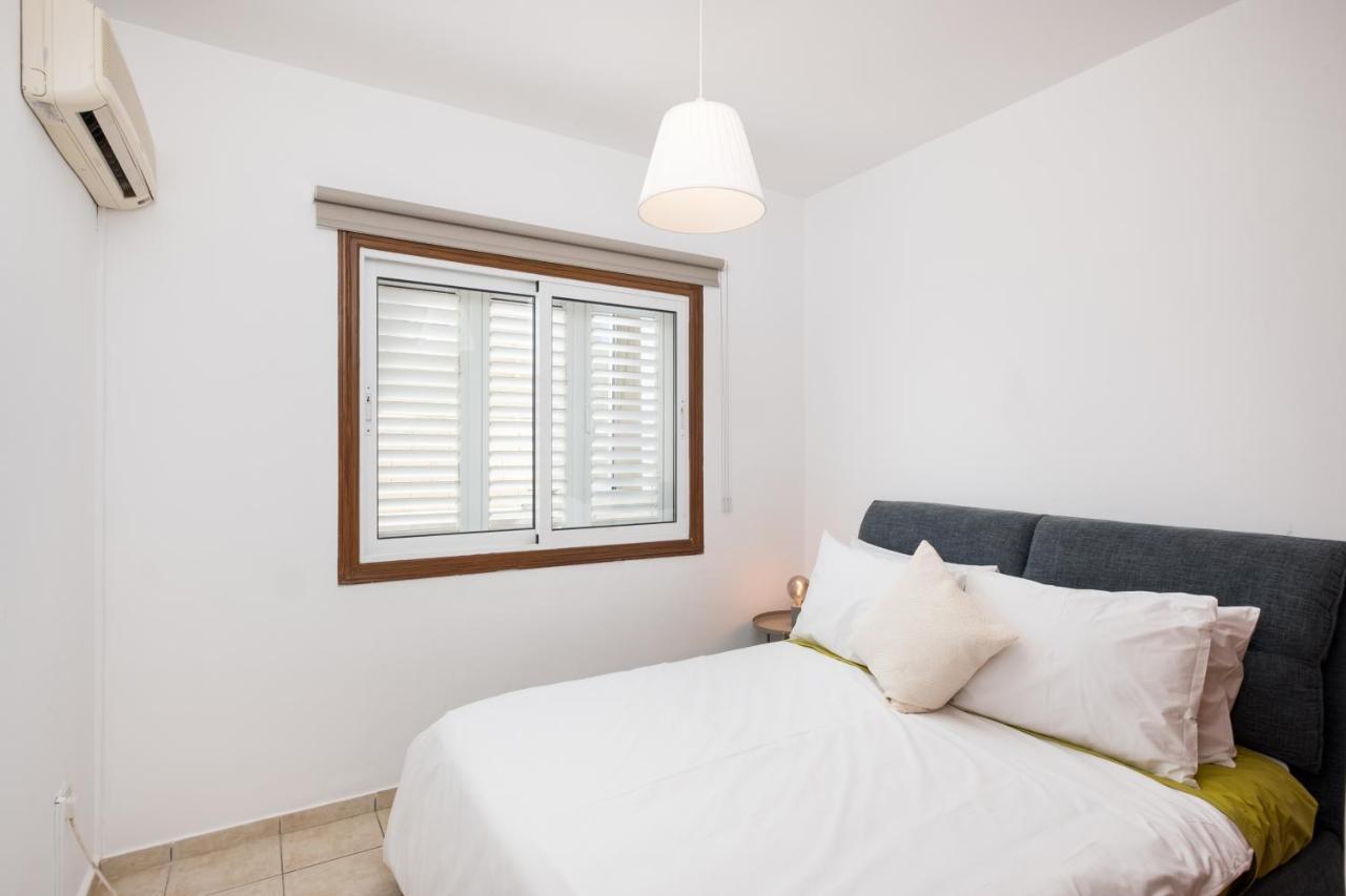 Pebble Beach Apartment Вороклини Экстерьер фото