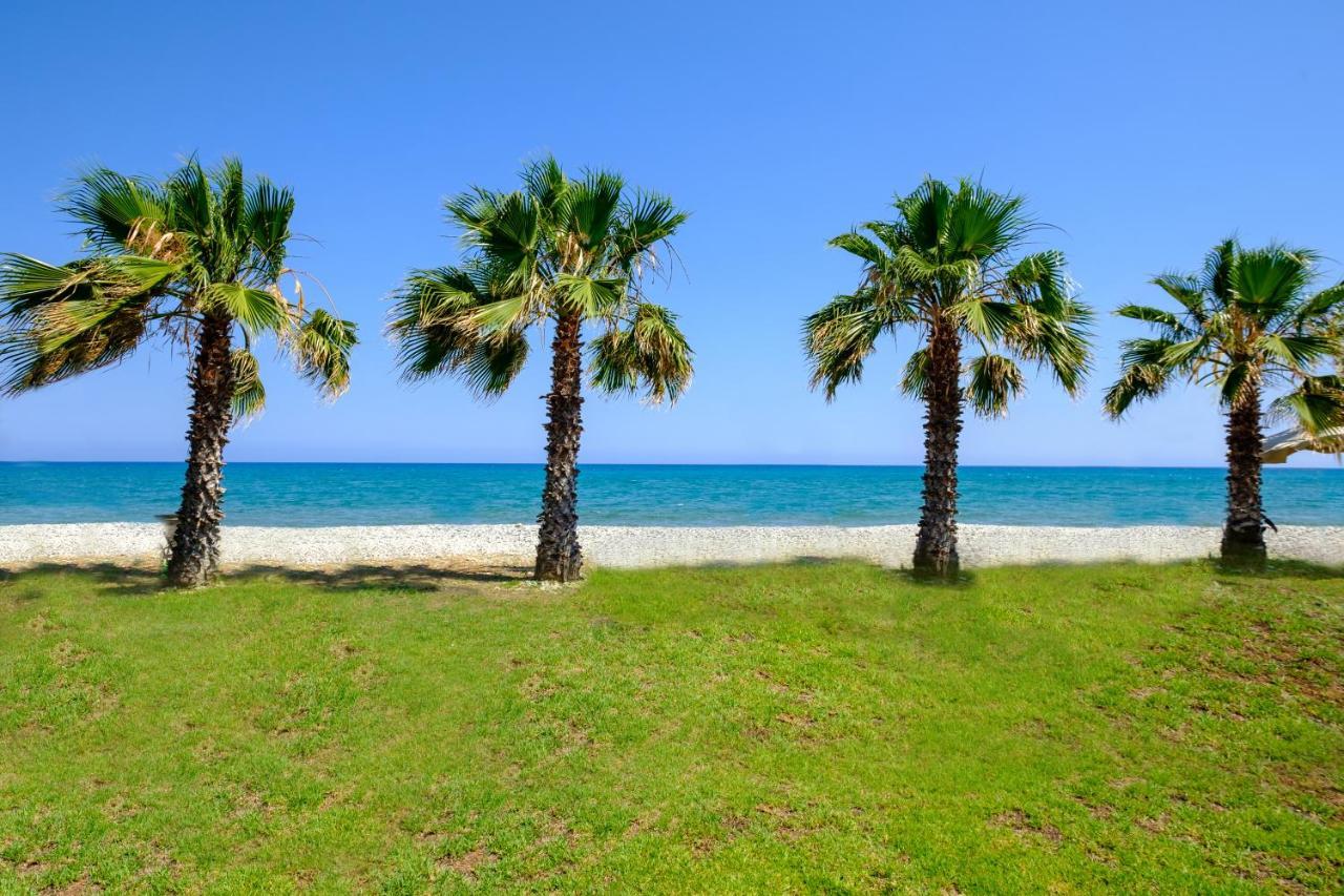 Pebble Beach Apartment Вороклини Экстерьер фото