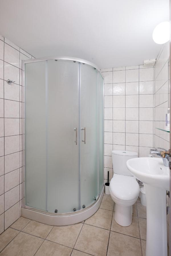 Pebble Beach Apartment Вороклини Экстерьер фото